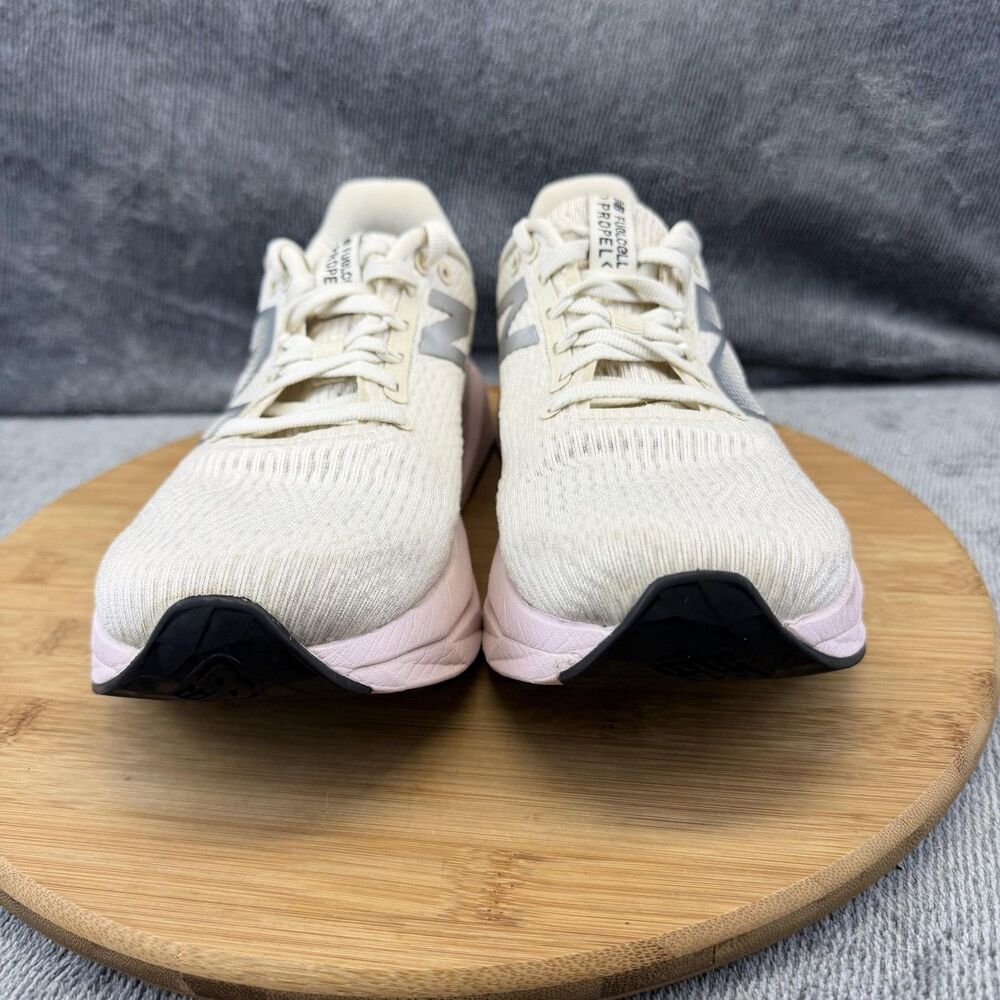 New Balance FuelCell Propel V4 Shoes Womens Size 8 Beige Pink Sneakers WFCFPRC6 - Picture 2 of 11